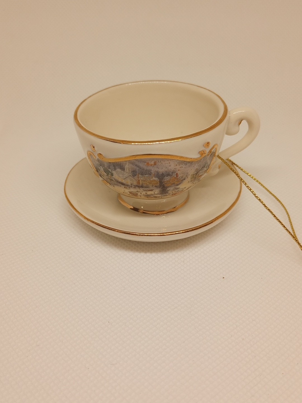 Vintage Gold-Trim Porcelain Teacup and Saucer - Cream with Scenic Band